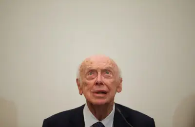James Watson, co-discoverer of the double-helix shape of DNA, has died at age 97