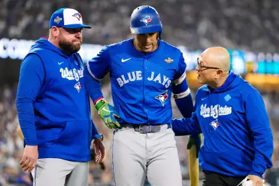 Dodgers fans cheer as Blue Jays’ George Springer exits World Series Game 3 early with injury