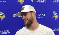 After growing up a Vikings fan, Carson Wentz fulfills his prophecy