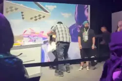 Twitch faces backlash after popular streamer Emiru allegedly assaulted by fan on video at TwitchCon meet and greet