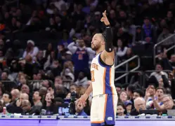 Knicks continue 3-point parade with historic barrage against Grizzlies